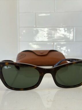 Ray-Ban Lady Burbank Sunglasses in Tortoiseshell